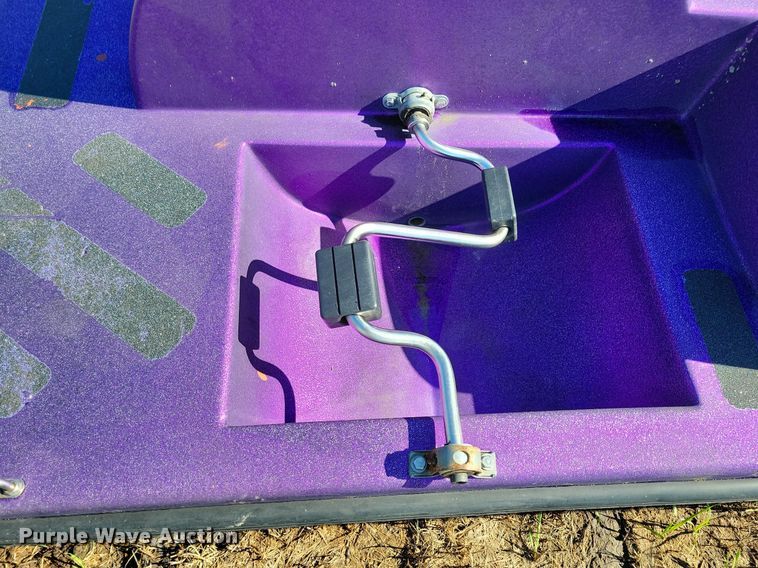 image for item KA9917 2005 Paddle Wheeler paddle boat