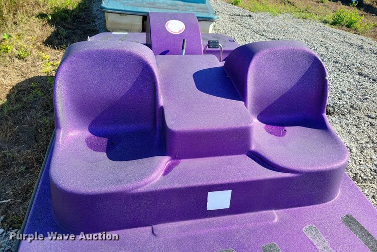 image for item KA9919 2005 Paddle Wheeler paddle boat