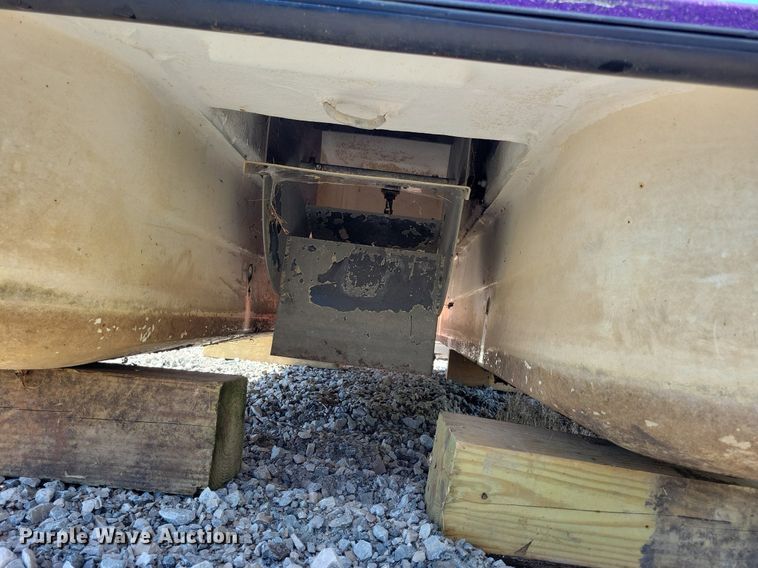 image for item KA9919 2005 Paddle Wheeler paddle boat