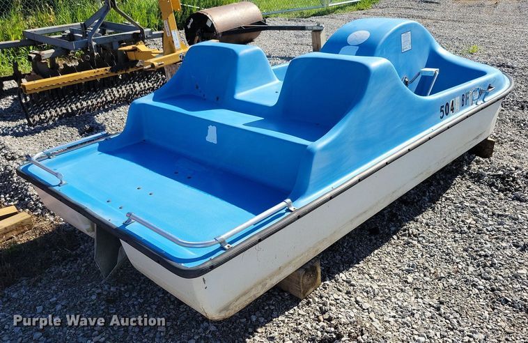 image for item KA9920 2008 Kay Pedal Cruiser paddle boat