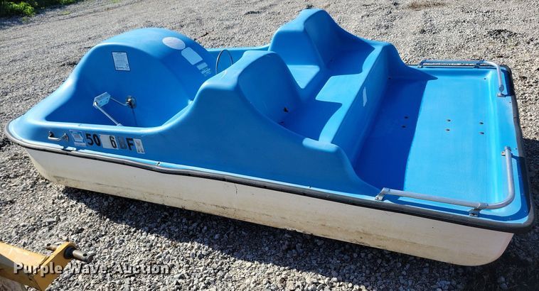 image for item KA9920 2008 Kay Pedal Cruiser paddle boat