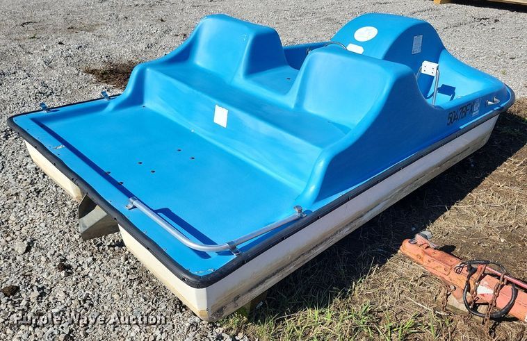 image for item KA9921 2008 Kay Pedal Cruiser paddle boat