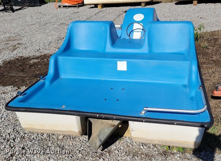 image for item KA9921 2008 Kay Pedal Cruiser paddle boat