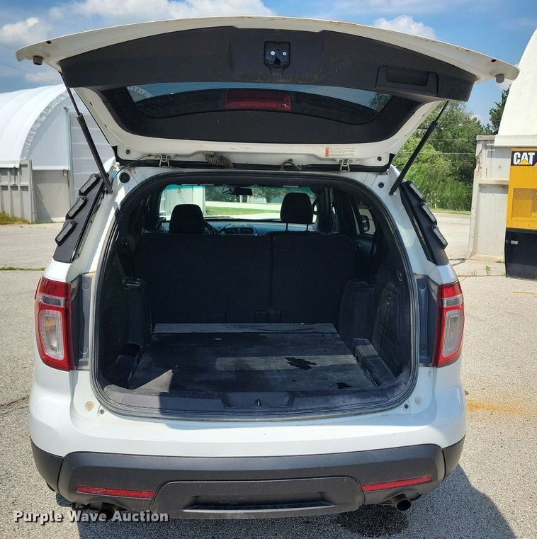 image for item KA9978 2015 Ford Explorer Police Interceptor SUV