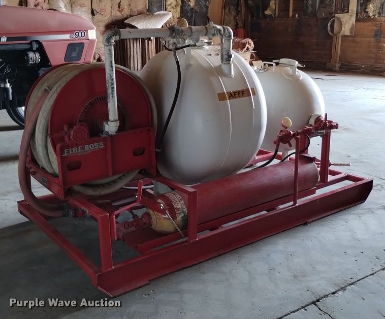 image for item LO9037 1975 Fire Boss fire skid unit