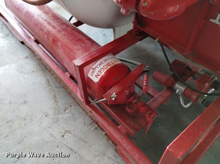 image for item LO9037 1975 Fire Boss fire skid unit