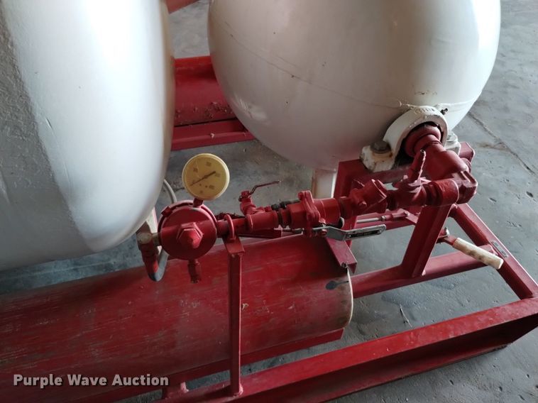 image for item LO9037 1975 Fire Boss fire skid unit