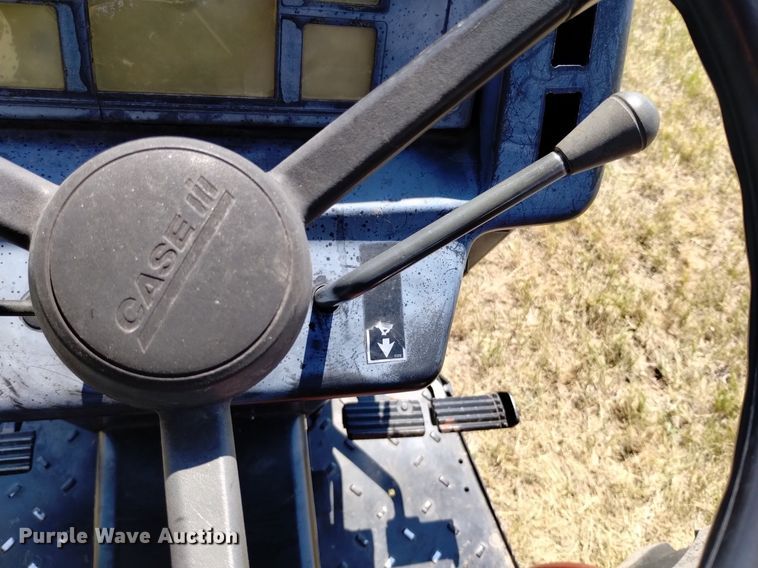 image for item LO9038 2000 Case C90 tractor