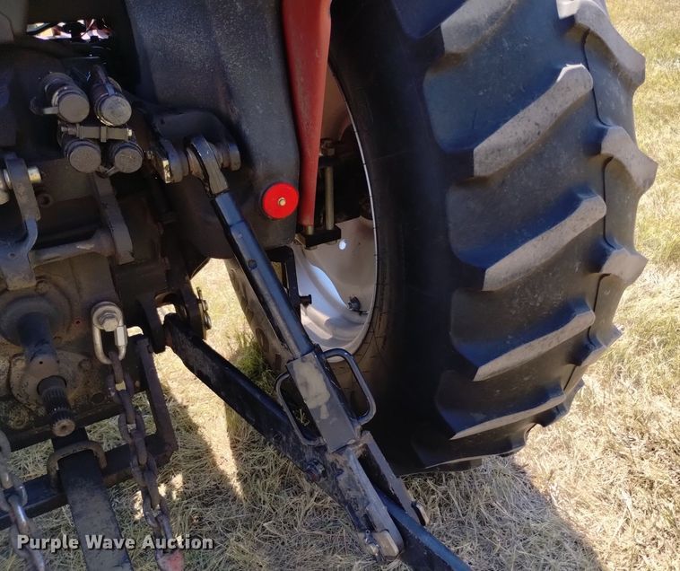 image for item LO9038 2000 Case C90 tractor