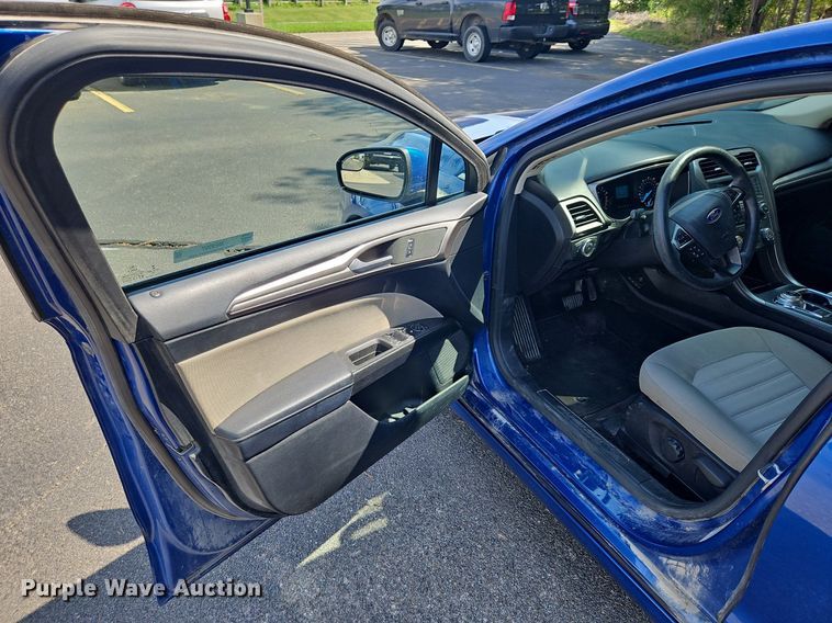 image for item ME9307 2017 Ford Fusion 