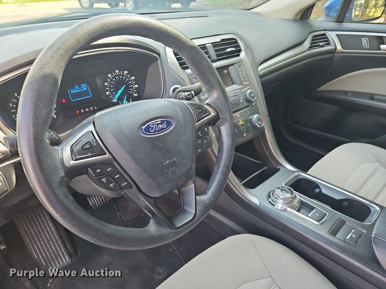 image for item ME9307 2017 Ford Fusion 