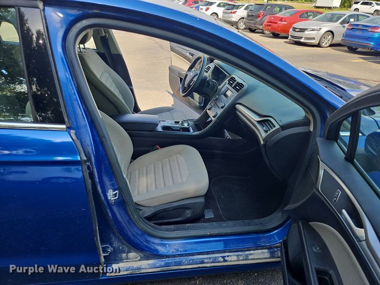 image for item ME9307 2017 Ford Fusion 