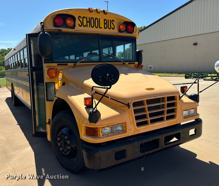image for item MR9490 2005 Blue Bird Vision school bus