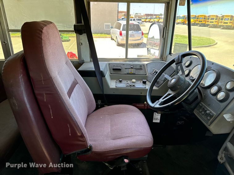 image for item MR9490 2005 Blue Bird Vision school bus