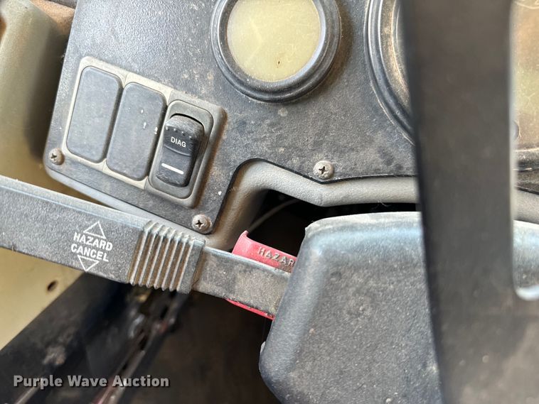 image for item MR9490 2005 Blue Bird Vision school bus