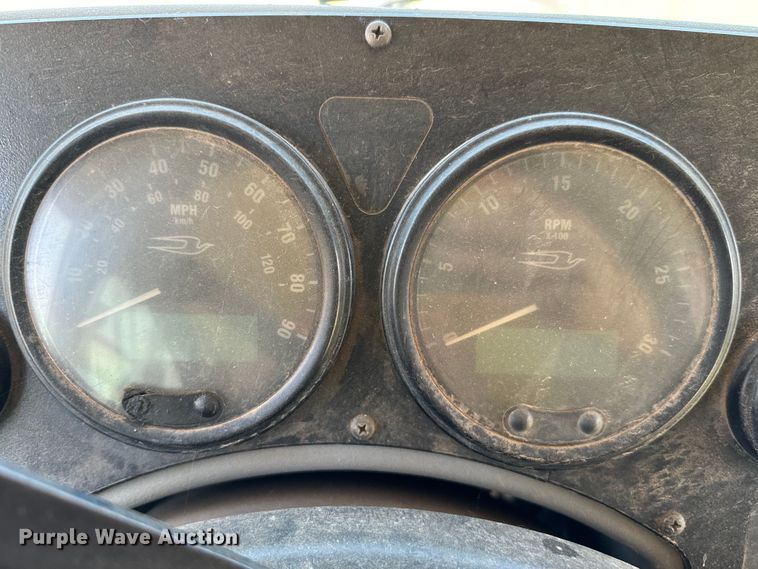 image for item MR9490 2005 Blue Bird Vision school bus