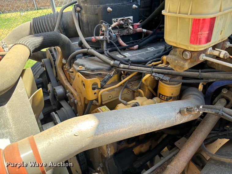 image for item MR9490 2005 Blue Bird Vision school bus