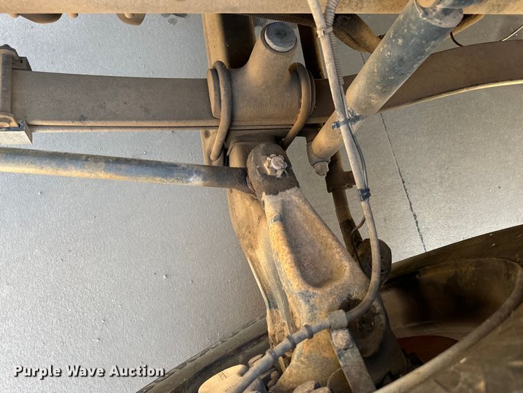 image for item MR9490 2005 Blue Bird Vision school bus