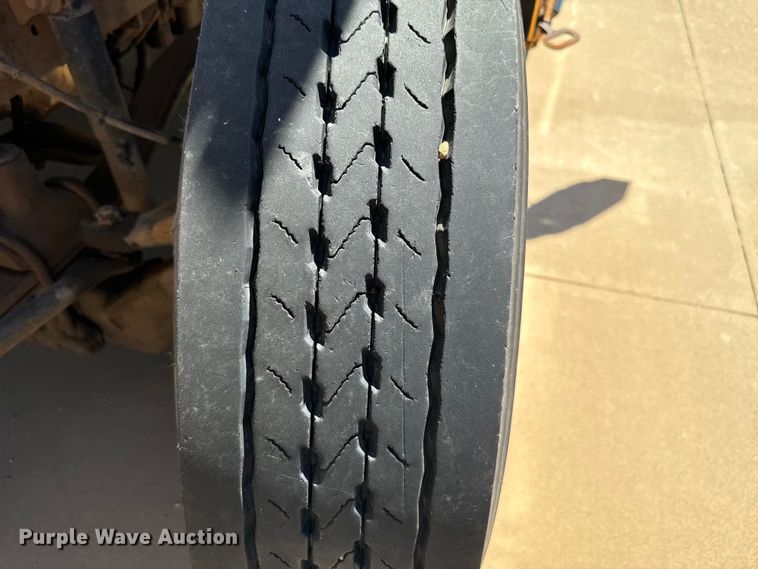 image for item MR9490 2005 Blue Bird Vision school bus