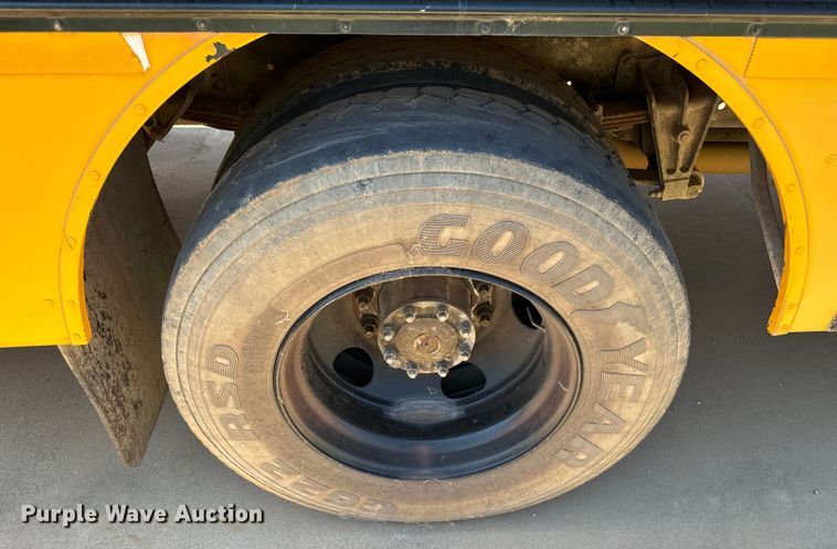 image for item MR9490 2005 Blue Bird Vision school bus