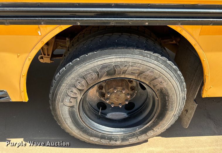 image for item MR9490 2005 Blue Bird Vision school bus