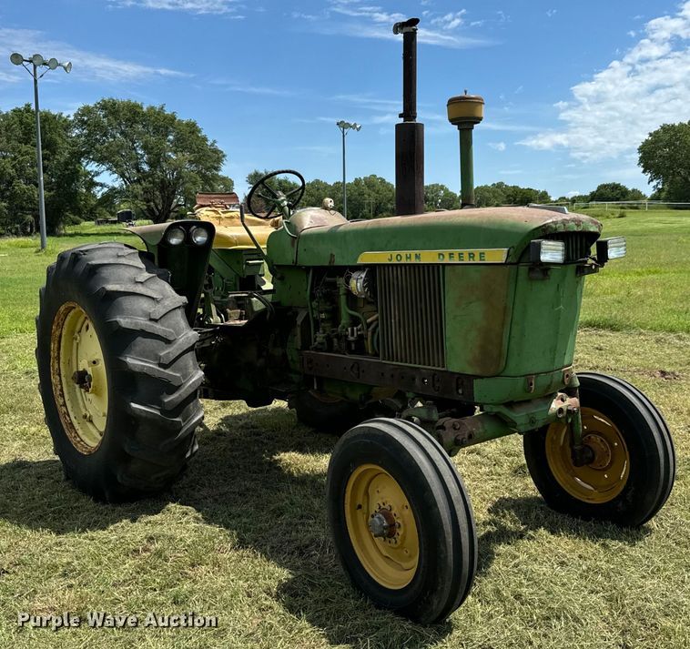 image for item MU9950 1966 John Deere 3020 tractor