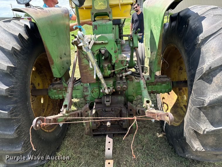 image for item MU9950 1966 John Deere 3020 tractor