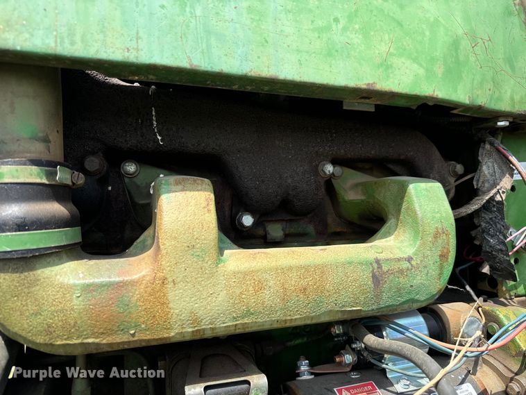 image for item MU9950 1966 John Deere 3020 tractor