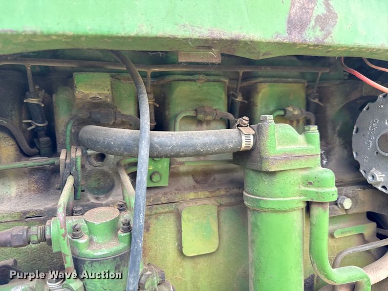image for item MU9950 1966 John Deere 3020 tractor