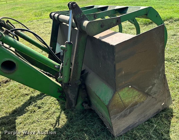 image for item MU9951 1962 John Deere  4010 tractor