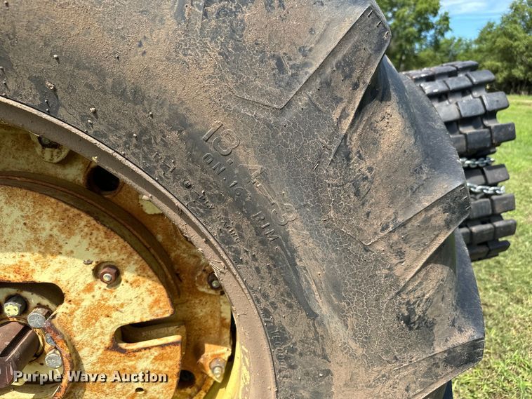 image for item MU9951 1962 John Deere  4010 tractor