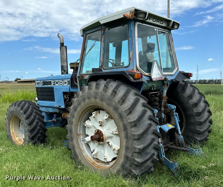 image for item MU9953 1991 Ford 8730 MFWD tractor