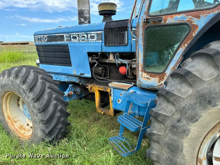 image for item MU9953 1991 Ford 8730 MFWD tractor