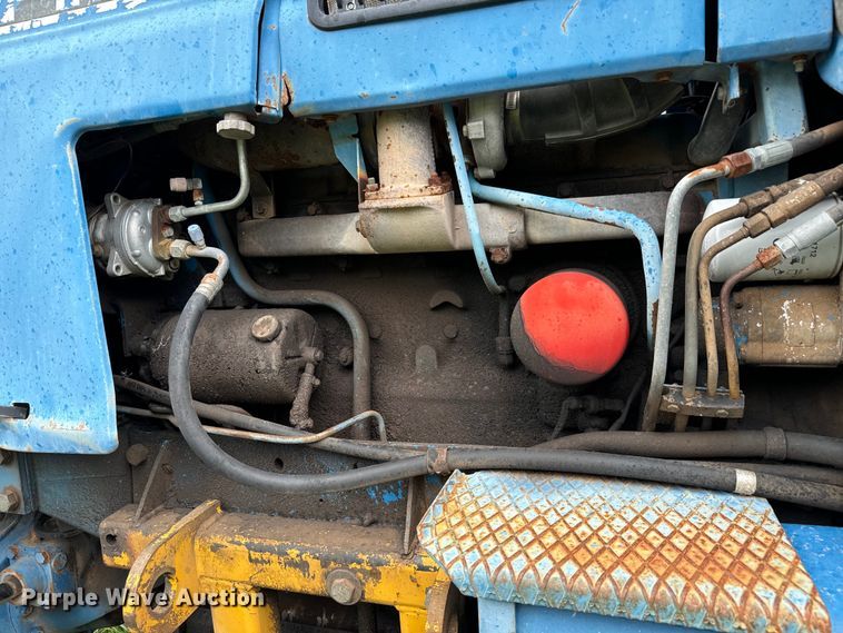 image for item MU9953 1991 Ford 8730 MFWD tractor