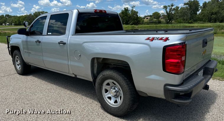 image for item MU9954 2018 Chevrolet Silverado 1500 Crew Cab pickup truck