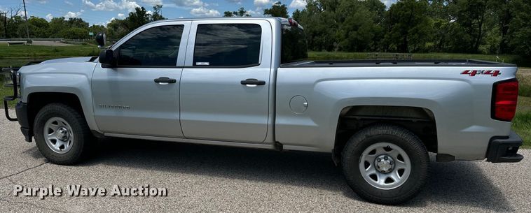 image for item MU9954 2018 Chevrolet Silverado 1500 Crew Cab pickup truck