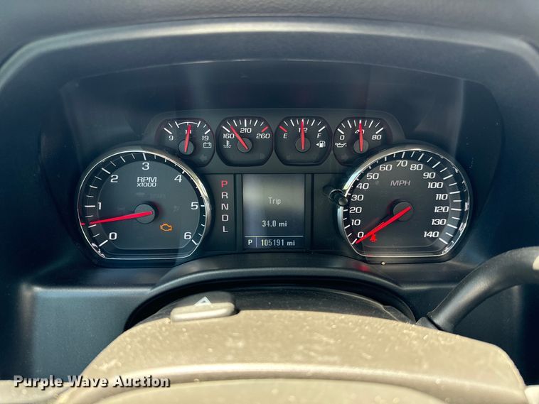 image for item MU9954 2018 Chevrolet Silverado 1500 Crew Cab pickup truck