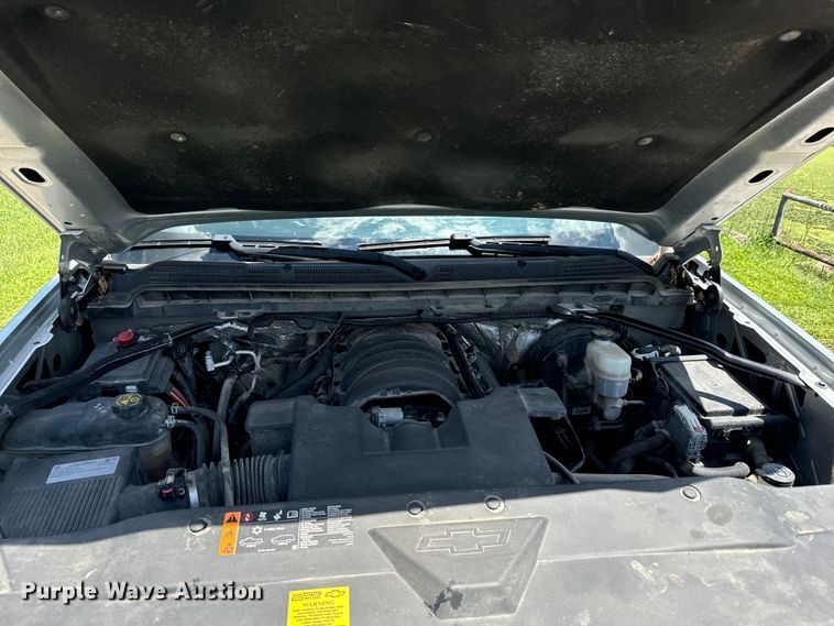 image for item MU9954 2018 Chevrolet Silverado 1500 Crew Cab pickup truck