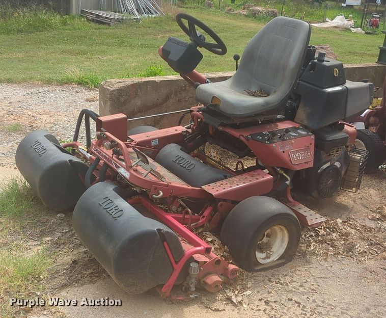 image for item NG9907 Toro Greensmaster 3100 reel mower