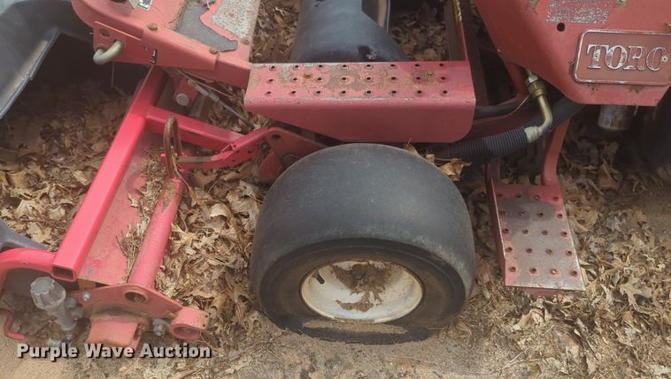 image for item NG9907 Toro Greensmaster 3100 reel mower