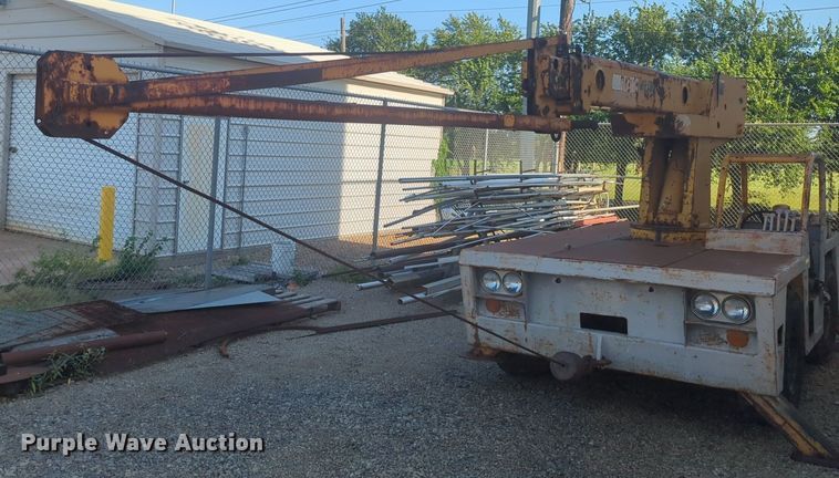 image for item NG9923 Broderson crane