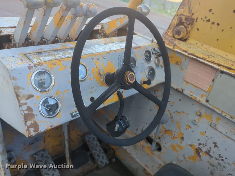 image for item NG9923 Broderson crane