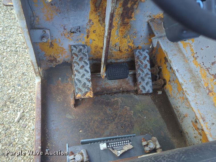 image for item NG9923 Broderson crane