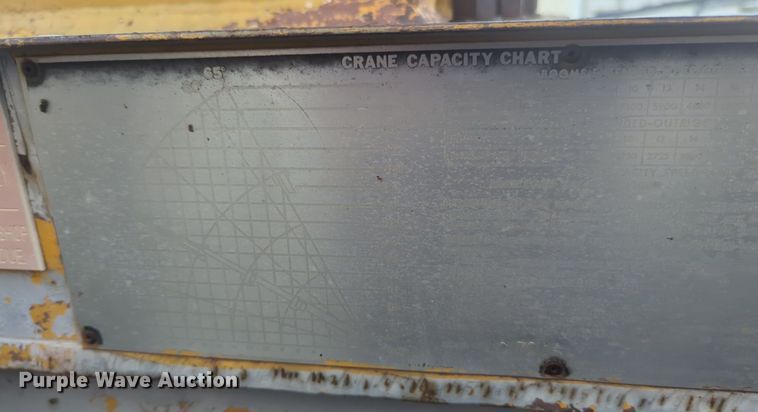 image for item NG9923 Broderson crane