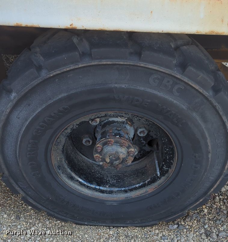 image for item NG9923 Broderson crane