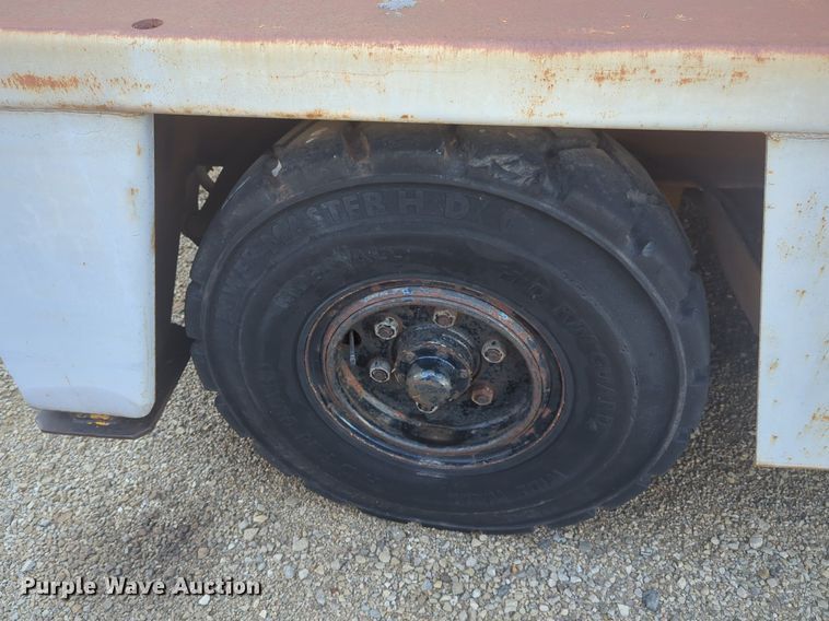 image for item NG9923 Broderson crane