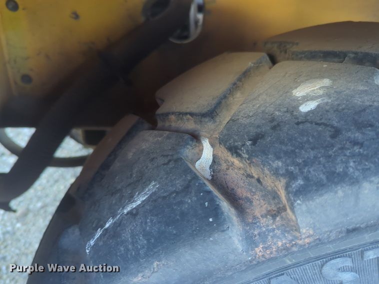 image for item NG9923 Broderson crane