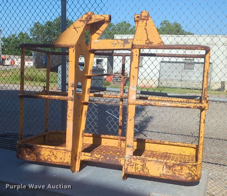 image for item NG9923 Broderson crane