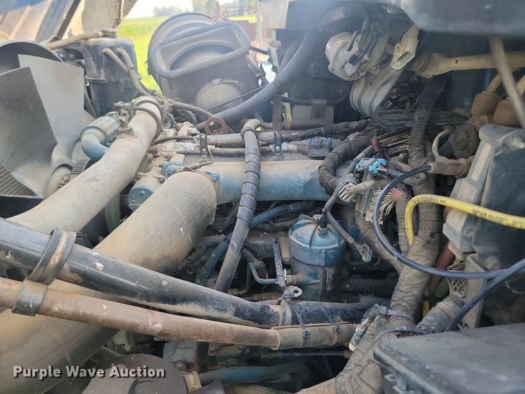 image for item OD9584 2005 International  7400 6x4 dump truck