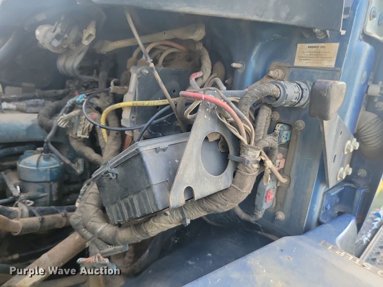 image for item OD9584 2005 International  7400 6x4 dump truck